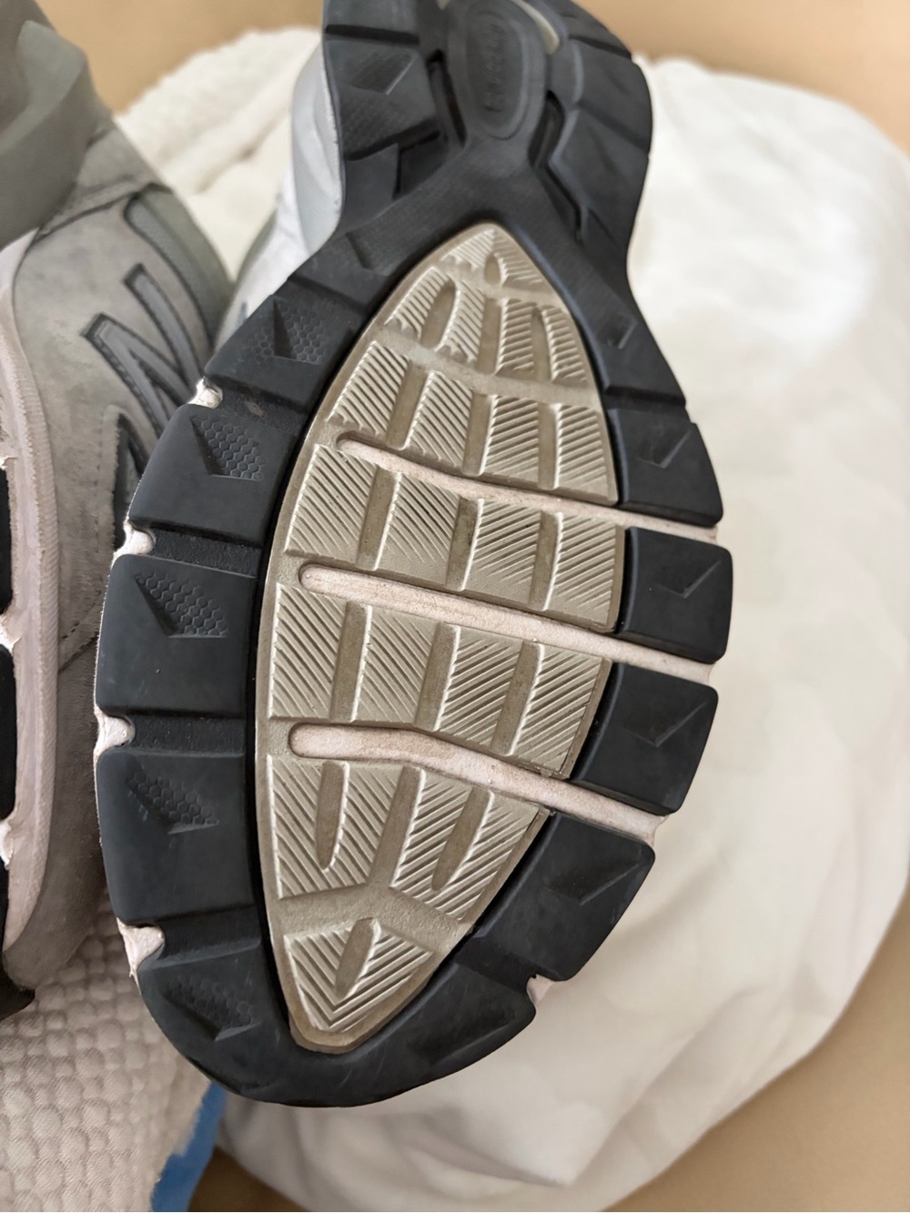 New Balance 990v5 Gray Suede and Mesh Sneakers - Picture 7 of 15